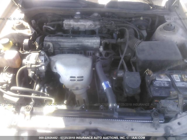 JT2BG22K1Y0471352 - 2000 TOYOTA CAMRY CE/LE/XLE ოქროსფერი ფოტო 10