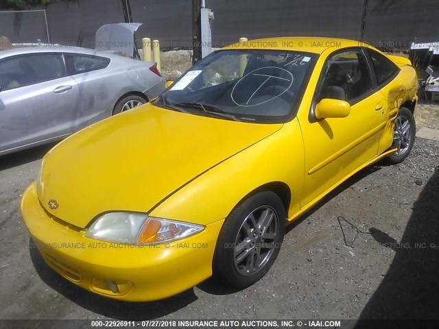 1G1JH12F827372158 - 2002 CHEVROLET CAVALIER LS SPORT YELLOW photo 2