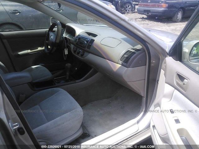 4T1BE32K83U699350 - 2003 TOYOTA CAMRY LE/XLE/SE Bej foto 5