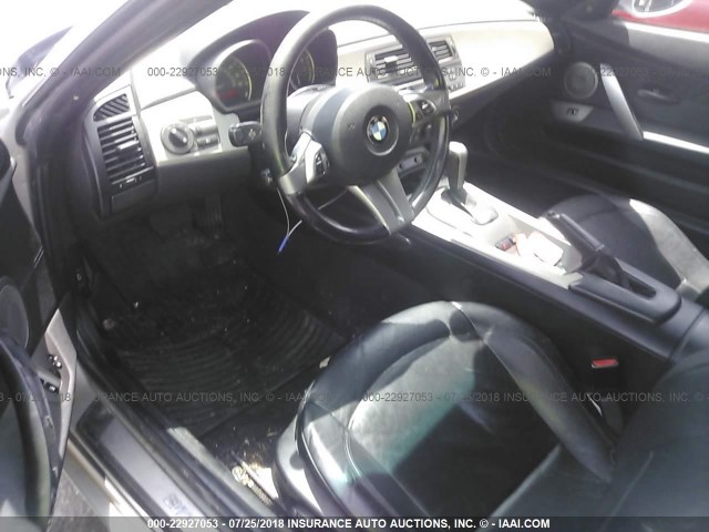 4USBT53554LU08089 - 2004 BMW Z4 3.0 SILVER photo 5