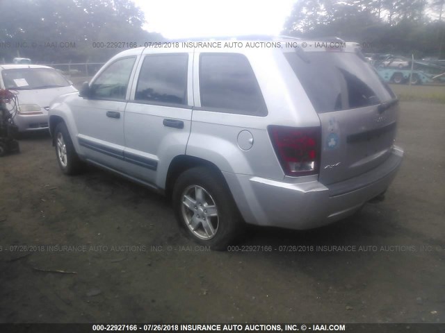 1J4GR48K15C627212 - 2005 JEEP GRAND CHEROKEE LAREDO/COLUMBIA/FREEDOM 银色 照片 3