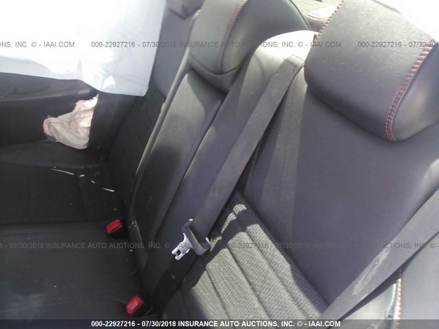 4T1BF1FK0GU135998 - 2016 TOYOTA CAMRY LE/XLE/SE/XSE WHITE photo 8