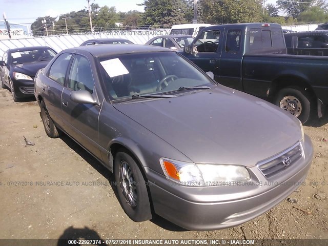 4T1BG22K41U079077 - 2001 TOYOTA CAMRY CE/LE/XLE GRAY photo 1