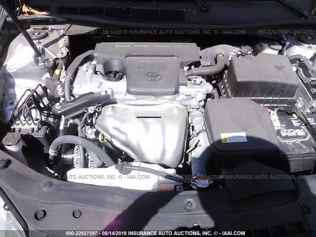 4T1BF1FK1GU506229 - 2016 TOYOTA CAMRY LE/XLE/SE/XSE SILVER photo 10