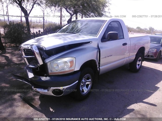 1D7HA16K46J124635 - 2006 DODGE RAM 1500 ST SILVER photo 2