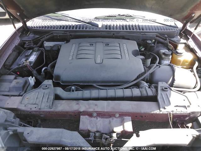5LMFU28R53LJ11104 - 2003 LINCOLN NAVIGATOR მუქწითელი ფოტო 10