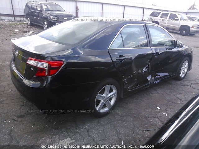 4T1BF1FKXDU290358 - 2013 TOYOTA CAMRY L/SE/LE/XLE Qara foto 4