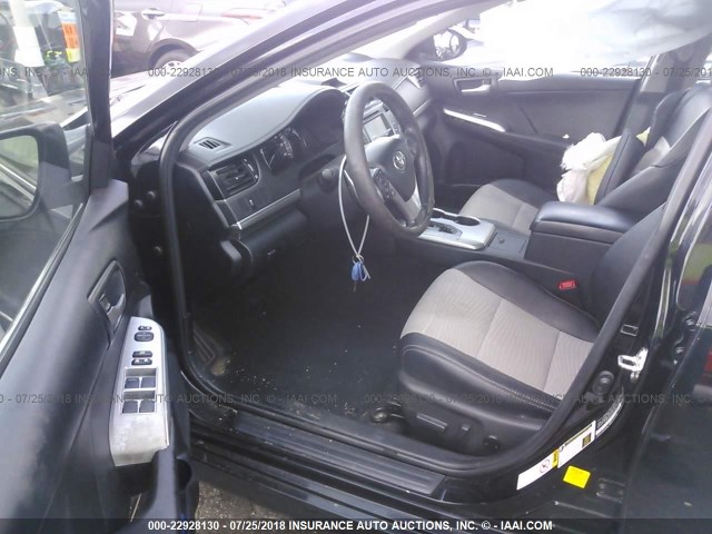 4T1BF1FKXDU290358 - 2013 TOYOTA CAMRY L/SE/LE/XLE Qara foto 5