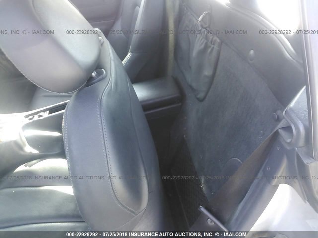 WDBKK65F83F294993 - 2003 MERCEDES-BENZ SLK 320 SILVER photo 8