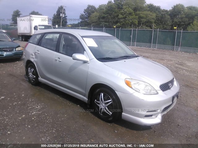 2T1KR32E44C314254 - 2004 TOYOTA COROLLA MATRIX XR SILVER photo 1