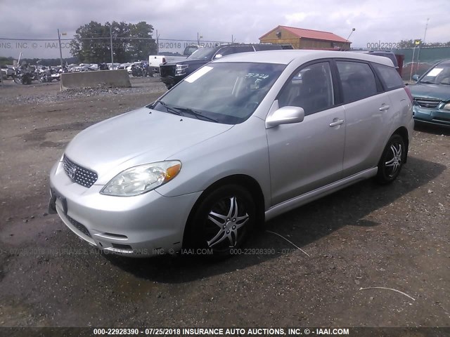 2T1KR32E44C314254 - 2004 TOYOTA COROLLA MATRIX XR SILVER photo 2