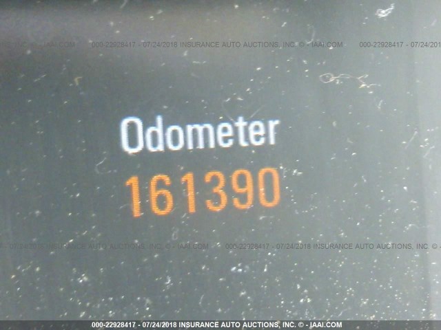 1G4GE5EVXAF209886 - 2010 BUICK LACROSSE CXS WHITE photo 7