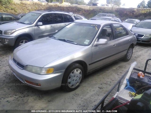 JHMCD5639VC007100 - 1997 HONDA ACCORD LX/EX Pewter photo 2