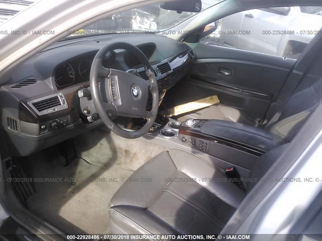 WBAGN63412DR07737 - 2002 BMW 745 LI فضي صورة 5