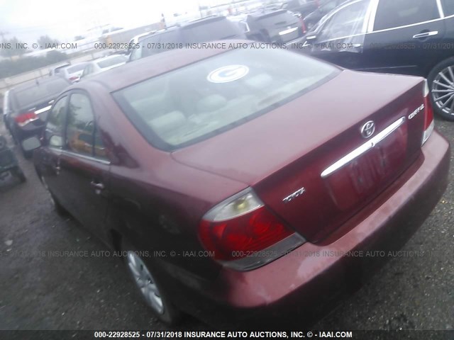 4T1BE32KX5U429300 - 2005 TOYOTA CAMRY LE/XLE/SE Qırmızı foto 3