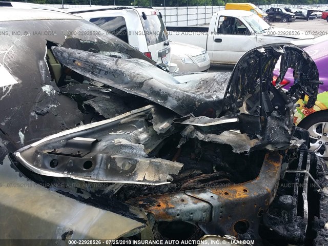 5GALRCED6AJ117188 - 2010 BUICK ENCLAVE CXL თეთრი ფოტო 6