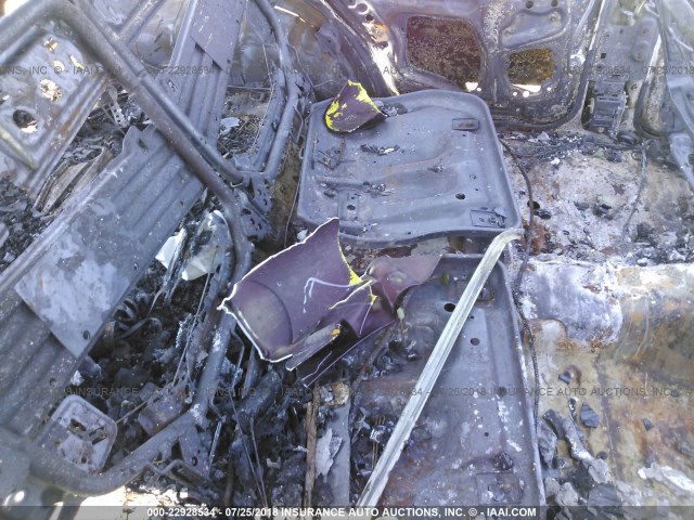 JT3GN86RXY0161993 - 2000 TOYOTA 4RUNNER SR5 GRAY photo 8