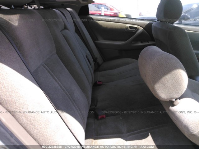 4T1BF22K6YU957153 - 2000 TOYOTA CAMRY LE/XLE WHITE photo 8