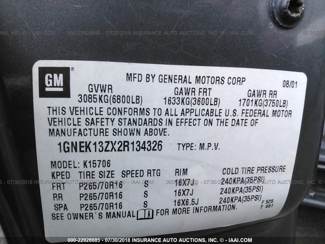 1GNEK13ZX2R134326 - 2002 CHEVROLET TAHOE K1500 GRAY photo 9