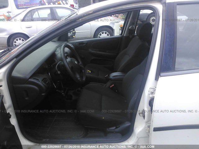 1B3ES26CX4D574506 - 2004 DODGE NEON SE WHITE photo 5