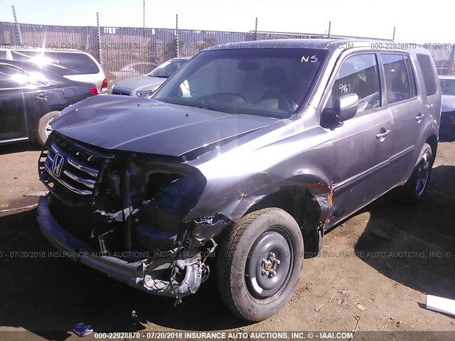 5FNYF3H39FB029248 - 2015 HONDA PILOT SE GRAY photo 2