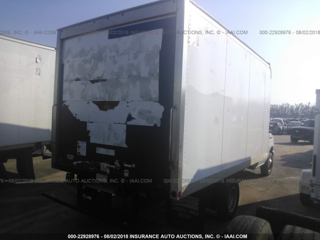 1FDXE4FS4BDA83116 - 2011 FORD ECONOLINE E450 SUPER DUTY CUTWY VAN Unknown photo 4