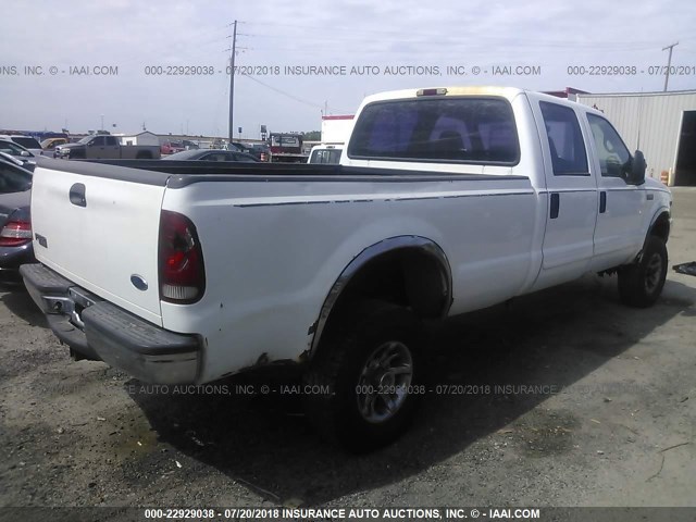 1FTSW31S32EA89383 - 2002 FORD F350 SRW SUPER DUTY WHITE photo 4