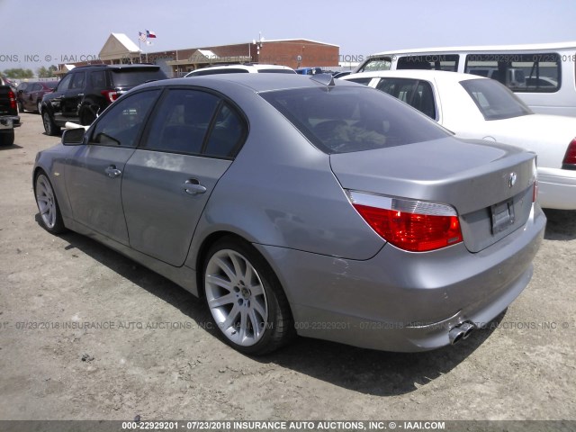 WBANB335X5B116338 - 2005 BMW 545 I GRAY photo 3