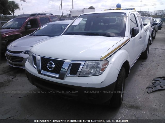 1N6BD0CT3FN719318 - 2015 NISSAN FRONTIER S/SV WHITE photo 2