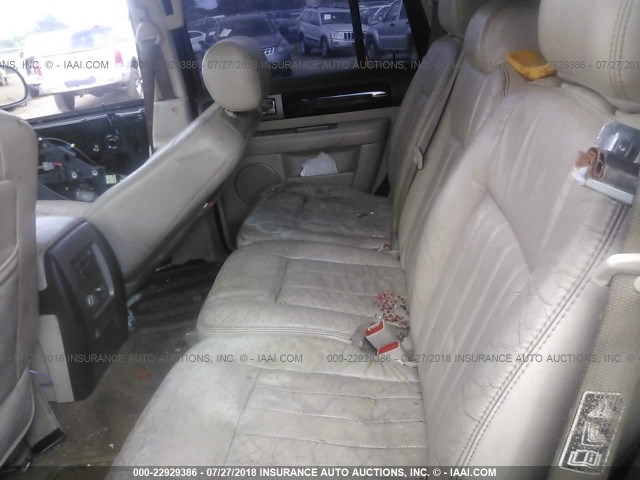 5LMFU28RX3LJ41232 - 2003 LINCOLN NAVIGATOR BLACK photo 8