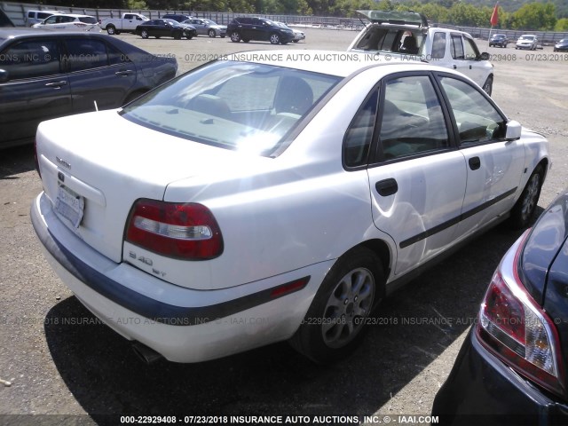 YV1VS295X1F681562 - 2001 VOLVO S40 1.9T WHITE photo 4