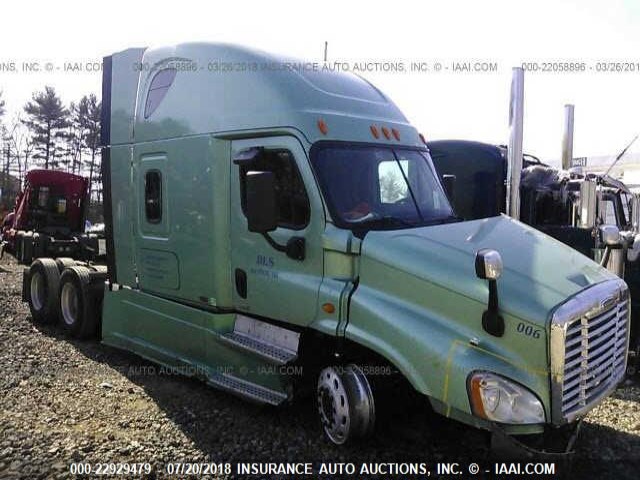 3AKJGLD59ESFU6499 - 2014 FREIGHTLINER CASCADIA 125  GREEN photo 1