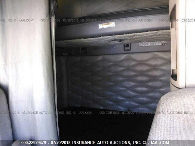 3AKJGLD59ESFU6499 - 2014 FREIGHTLINER CASCADIA 125  GREEN photo 7