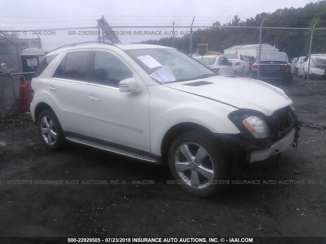4JGBB8GB6BA625021 - 2011 MERCEDES-BENZ ML 350 4MATIC WHITE photo 1