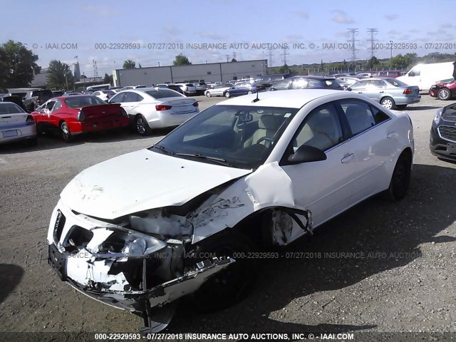 1G2ZF57BX84186911 - 2008 PONTIAC G6 VALUE LEADER/BASE WHITE photo 2