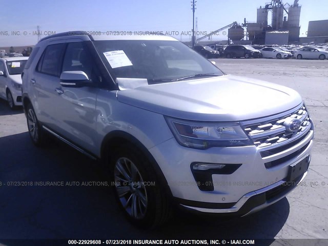 1FM5K7F86JGA85713 - 2018 FORD EXPLORER LIMITED SILVER photo 1