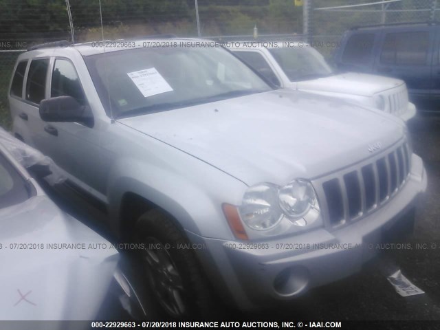 1J4HR48NX6C228038 - 2006 JEEP GRAND CHEROKEE LAREDO/COLUMBIA/FREEDOM 银色 照片 1