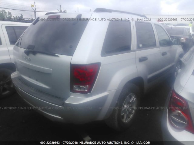 1J4HR48NX6C228038 - 2006 JEEP GRAND CHEROKEE LAREDO/COLUMBIA/FREEDOM 银色 照片 4