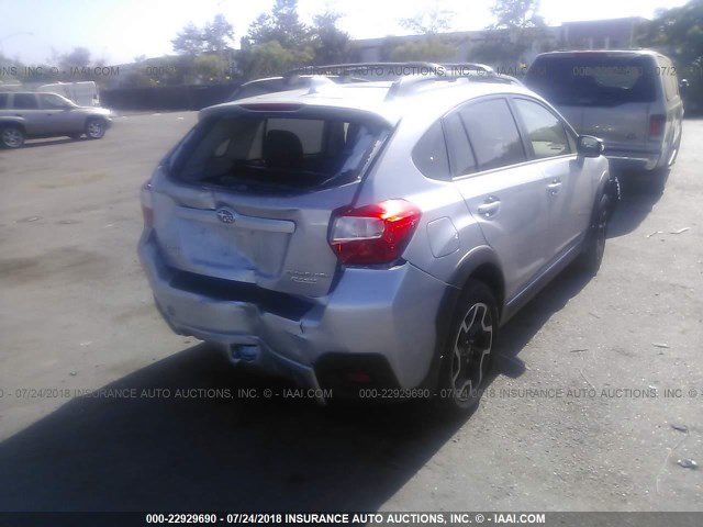 JF2GPANC3H8259163 - 2017 SUBARU CROSSTREK LIMITED SILVER photo 4