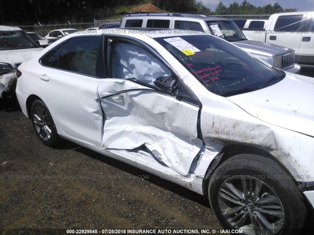 4T1BF1FK0FU914400 - 2015 TOYOTA CAMRY LE/XLE/SE/XSE WHITE photo 6