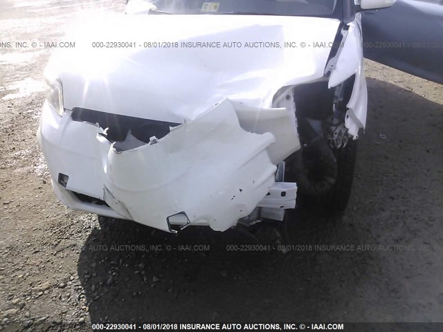 JTLZE4FE5DJ036662 - 2013 TOYOTA SCION XB Weiß Foto 6