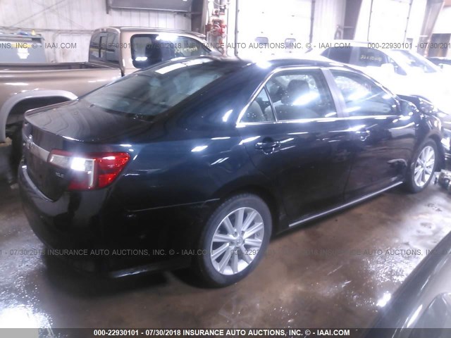 4T4BF1FK1DR326511 - 2013 TOYOTA CAMRY L/SE/LE/XLE 蓝色 照片 4