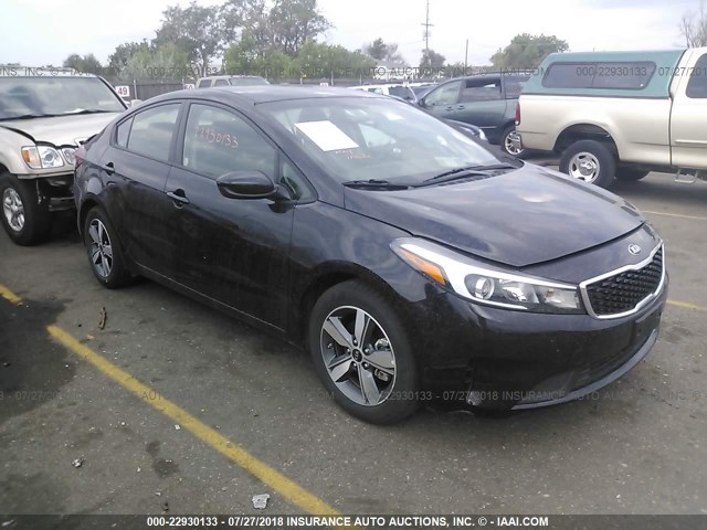 3KPFL4A78JE273300 - 2018 KIA FORTE LX/S BLACK photo 1