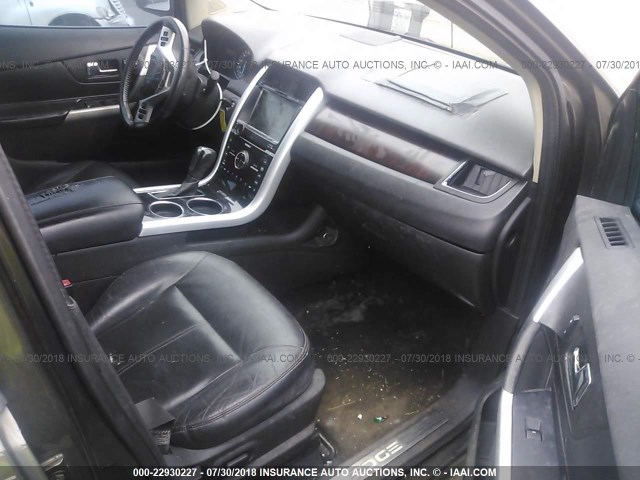 2FMDK3KCXBBA21777 - 2011 FORD EDGE LIMITED GRAY photo 5