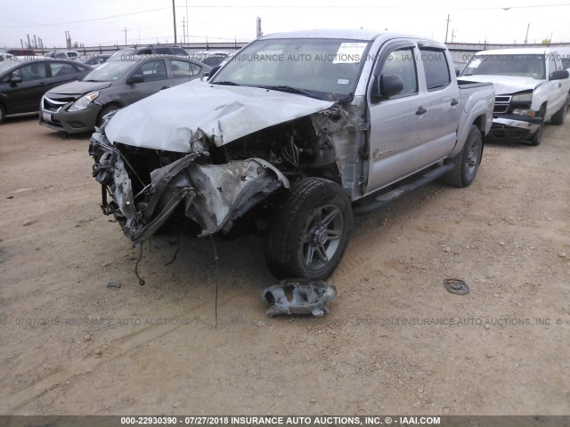 5TFJU4GN6CX028723 - 2012 TOYOTA TACOMA DOUBLE CAB PRERUNNER SILVER photo 2