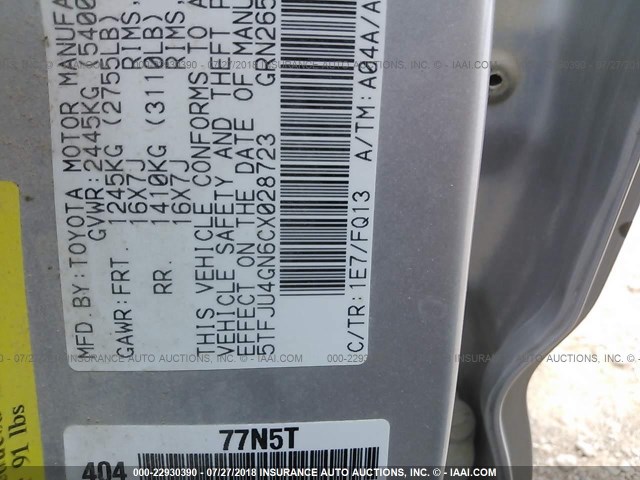 5TFJU4GN6CX028723 - 2012 TOYOTA TACOMA DOUBLE CAB PRERUNNER SILVER photo 9