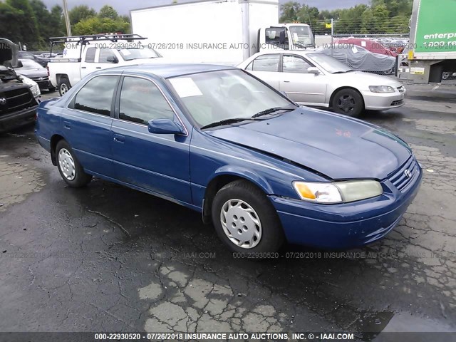 4T1BG22K1WU217200 - 1998 TOYOTA CAMRY CE/LE/XLE 蓝色 照片 1