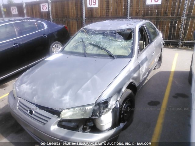4T1BG22K3VU092442 - 1997 TOYOTA CAMRY CE/LE/XLE 灰色 照片 2
