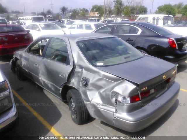 4T1BG22K3VU092442 - 1997 TOYOTA CAMRY CE/LE/XLE 灰色 照片 3