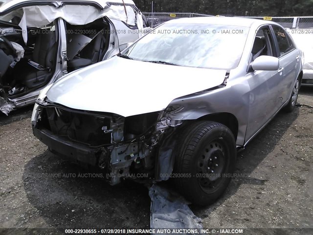 4T1BK3EK8AU103980 - 2010 TOYOTA CAMRY SE/LE/XLE SILVER photo 6